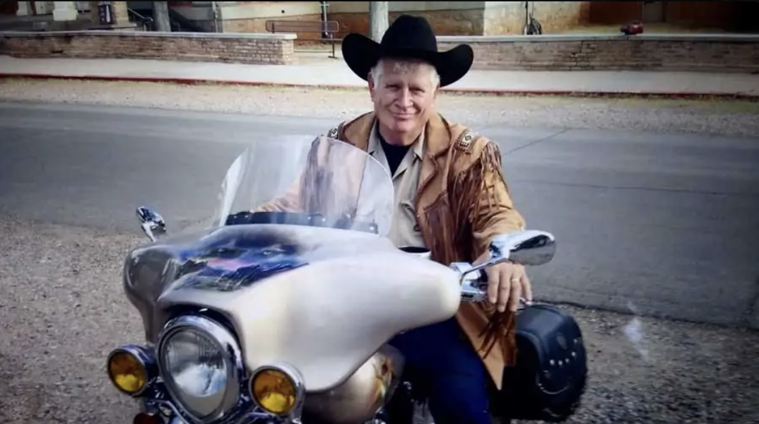 Screen Shot 2022-11-04 at 4.07.31 PM